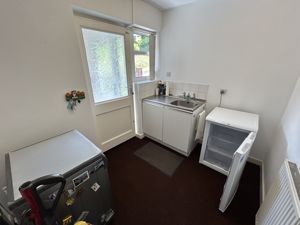 Photo 13- click for photo gallery